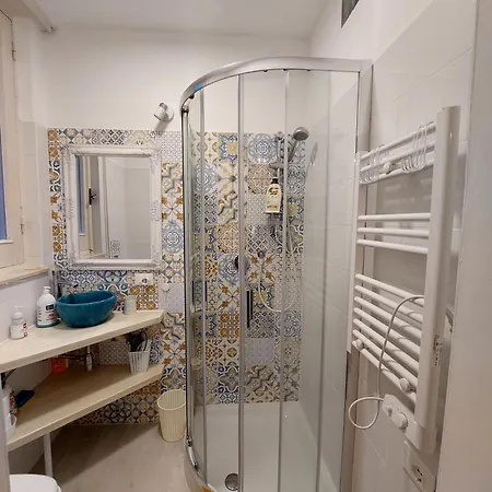 Siciliana Livio Bassi Bed & Breakfast 3*